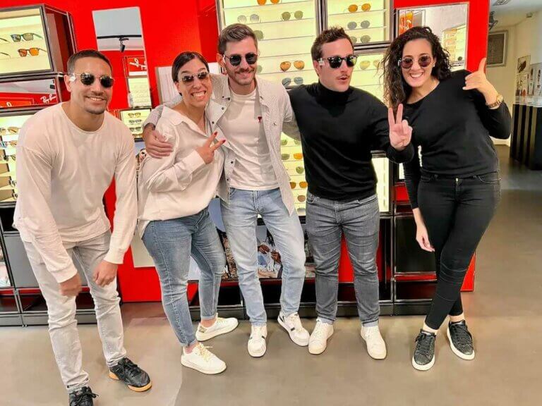 Les 5 sell-out coaches en Ray-Ban Stories